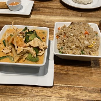 THAI & GO - No.32 Red Curry - Thai Near Me - Carmel, Indiana