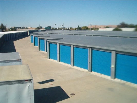 Public Storage by null