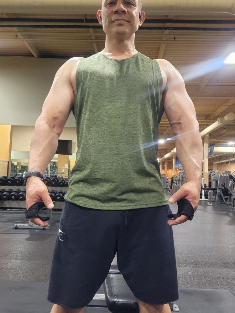 GOLD’S GYM 12 Photos & 73 Reviews Gyms 100 Hollister Rd