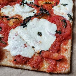 Margarita pizza