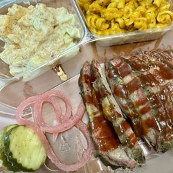 Buckethead BBQ - 08.01.24 Tri Tip meat only w/ 2 sides (Mac & Cheese and Potato Salad)