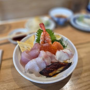 Restaurant Tatsuki - Chirashi - Sushi Bars Near Me - Woodland Hills, California Restaurant Tatsuki - Chirashi - Sushi Bars Near Me - Woodland Hills, California