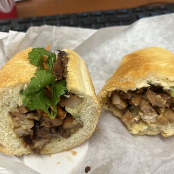 Bun Mi & Boba - Food Trucks Near Me