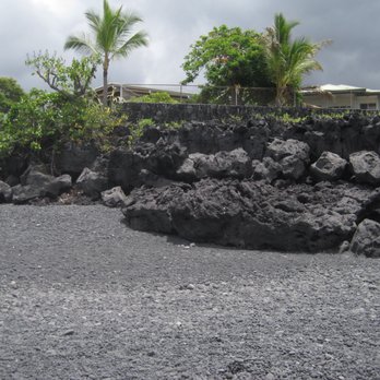 Pebble Beach - Beaches Near Me - Captain Cook, Hawaii