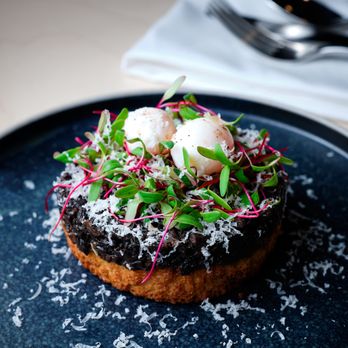 1931 Gallery Bistro - DOV: Mushroom Toast - Breakfast & Brunch Near Me - Vancouver, British Columbia 1931 Gallery Bistro - DOV: Mushroom Toast - Breakfast & Brunch Near Me - Vancouver, British Columbia