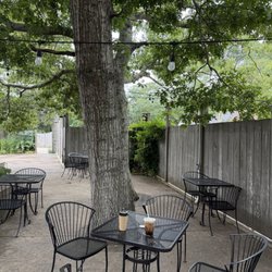Savory & the Sweet Escape - Outside seating area