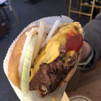 Shake Shack Union Station - Burgers Near Me - Washington, DC, District of Columbia Shake Shack Union Station - Burgers Near Me - Washington, DC, District of Columbia