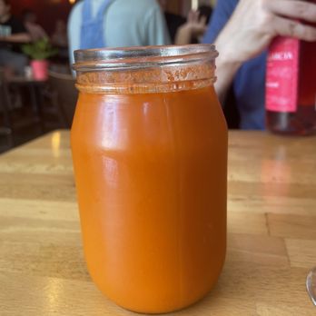 Izzy's 33 - carrot juice - Breakfast & Brunch Near Me - Philadelphia, Pennsylvania