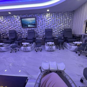 Milano Nail Spa - Nail Salons Near Me - Deerfield Beach, Florida