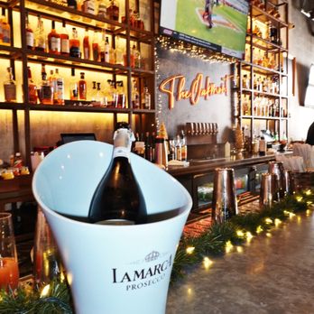 The Oakmont - Bottle Service - American Near Me - Indianapolis, Indiana The Oakmont - Bottle Service - American Near Me - Indianapolis, Indiana