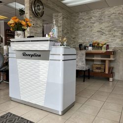 TD Nails & Spa - Welcome area