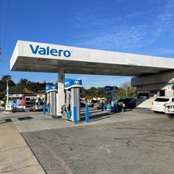 76 Gas Station