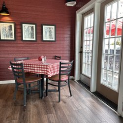 Inside/outside seating