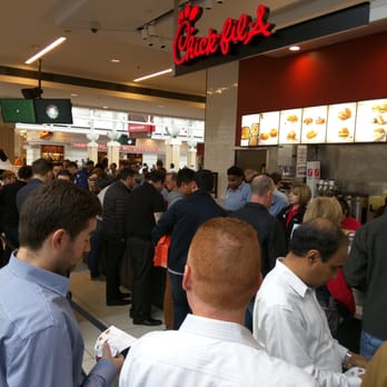 Chick-fil-A - The madness on opening day - Fast Food Near Me - Jersey City, New Jersey
