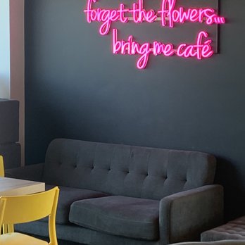 Guac N Tacos - Signage - Tacos Near Me - Elmhurst, Illinois