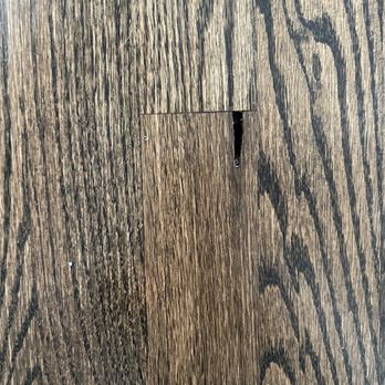 Ryans Hardwood Flooring - a closeup of a hardwood floor - Flooring Near Me Ryans Hardwood Flooring - a closeup of a hardwood floor - Flooring Near Me