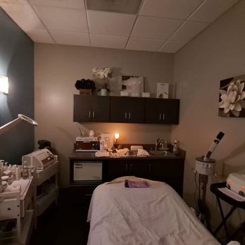Hand & Stone Massage and Facial Spa - Facial room - Massage Near Me - Greensboro, North Carolina