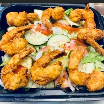 Sam's Southern Eatery - Shrimp salad - Southern Near Me - Niles, Ohio