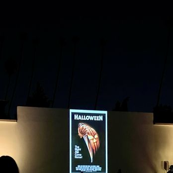 Cinespia Cemetery Screenings - Halloween at Hollywood Forever - Cinema Near Me - Los Angeles, California Cinespia Cemetery Screenings - Halloween at Hollywood Forever - Cinema Near Me - Los Angeles, California
