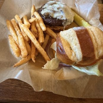 Big Lake Brewing - Mushroom Swiss burger - Bars Near Me - Holland, Michigan
