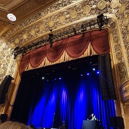 Stage Stage