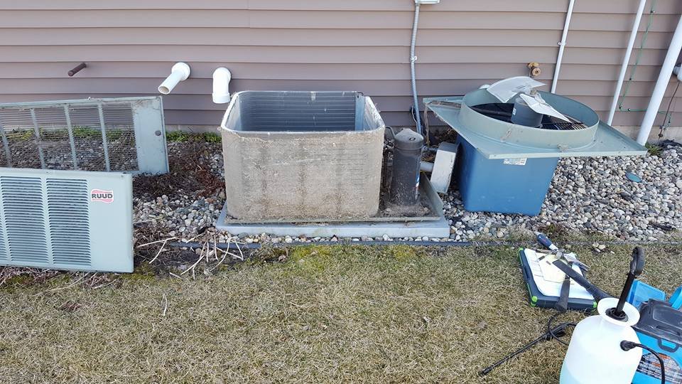 Slide of Paris Home Maintenance