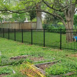Black aluminum fence install