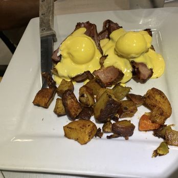 Clutch and Coffee - Eggs Benedict with potatoes - Coffee & Tea Near Me - Torrance, California