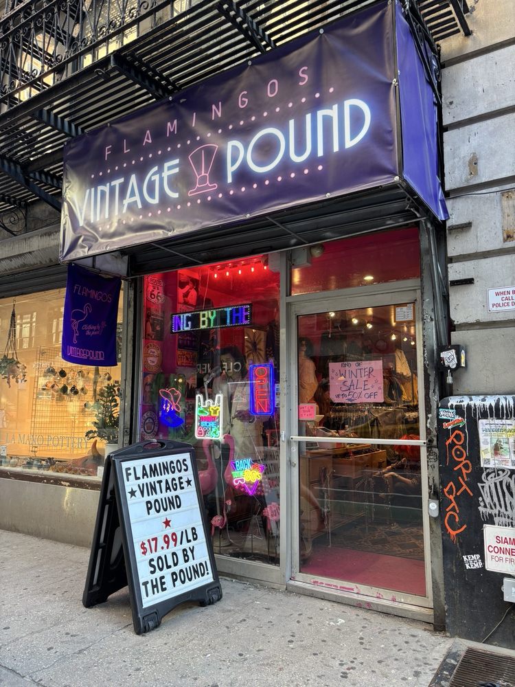 Flamingo's Vintage Pound
