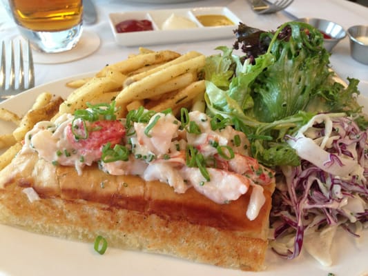 Luke's Oyster Bar & Chop House by null