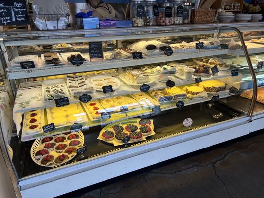 Carlucci's Bakery by null