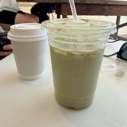 Flat white ( burnt tasting beans), matcha latte- very meh. Not worth