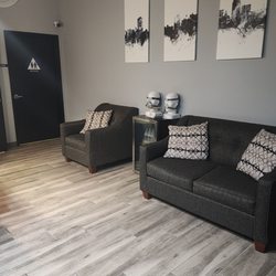 Got Sleep - Welcome into our Office setting lobby where you can help yourself to a nice cup of Coffee or a Nice cold bottle water...