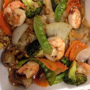 Chopstix - L12 Pad lad nah with shrimp 4*spicy - Thai Near Me - Statesville, North Carolina