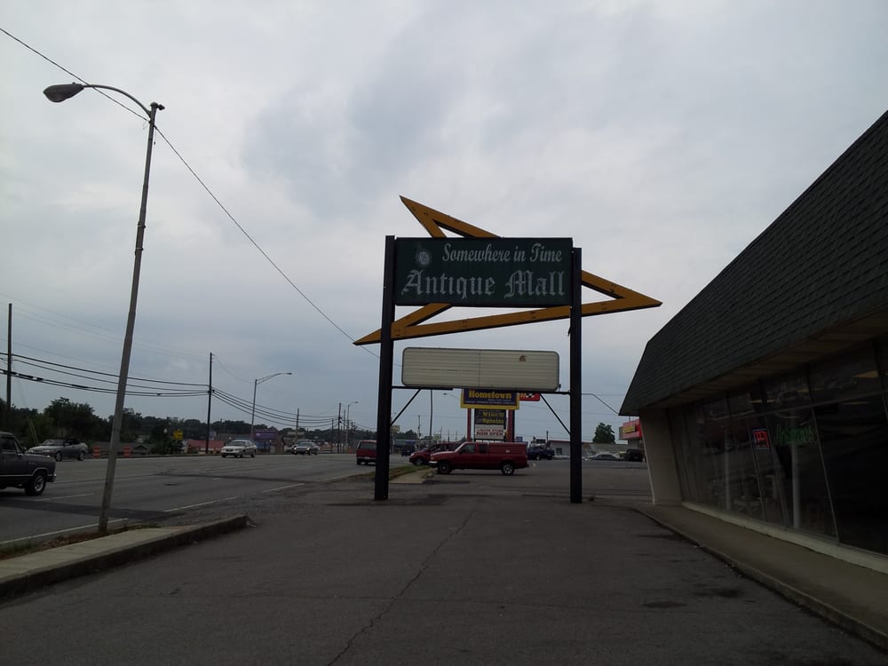 SOMEWHERE IN TIME ANTIQUE MALL & CAFE Updated September 2024 332 N