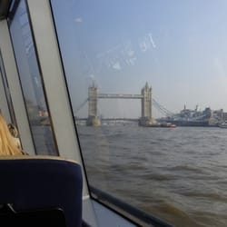 Westminster To Greenwich - Zicht op Tower Bridge