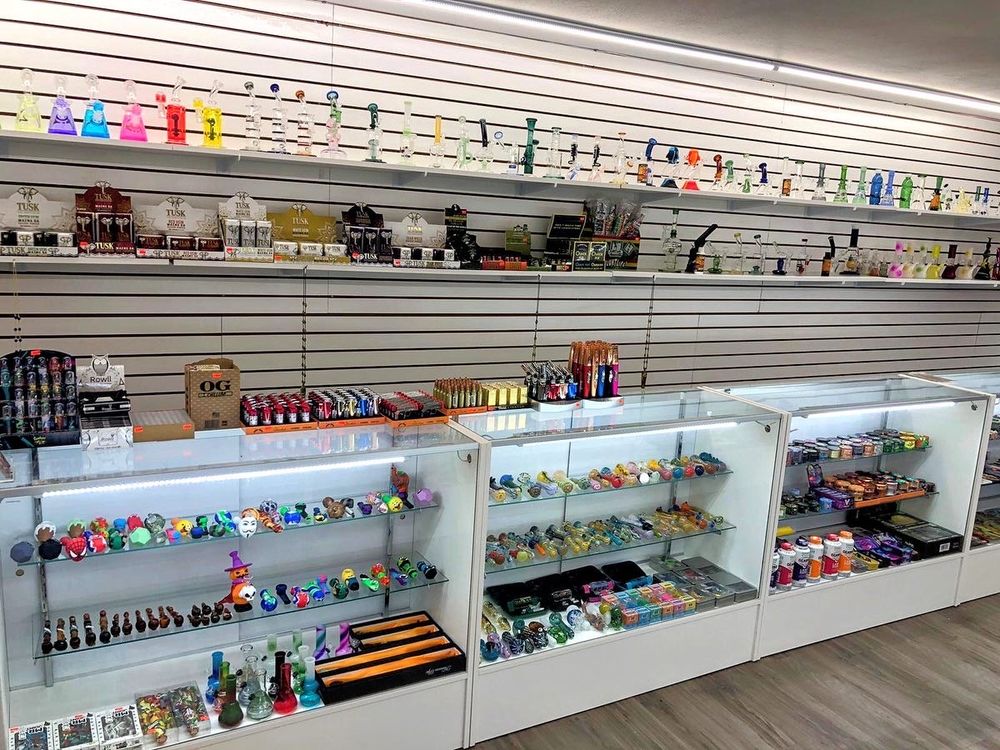 TOP Updated September 2024 12 Photos 411 5th Ave