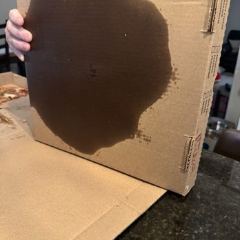 Granfanallys - A supposedly freshly made pizza instead of one that was sitting for an hour and a half when the wrong one was originally delivered - Pizza Near Me - Salem, New Hampshire