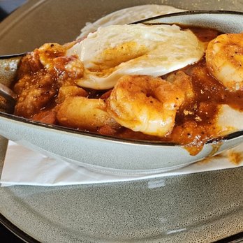 Let’s Brunch - Shout out to my broke best friend who got a picture of my grits before I demolished my plate. - Breakfast & Brunch Near Me - Wixom, Michigan