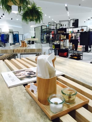 Plain Vanilla ION Orchard by null