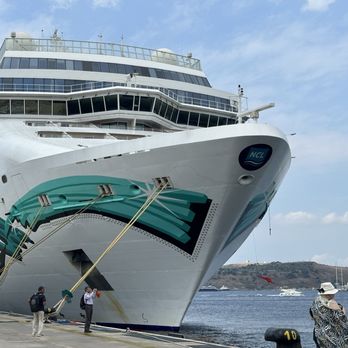 Dream Vacations - The Norwegian Jade - Travel Services Near Me - Fairfield, California Dream Vacations - The Norwegian Jade - Travel Services Near Me - Fairfield, California