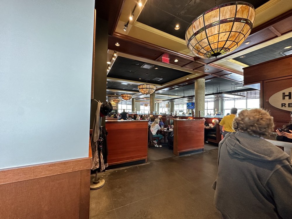 Houlihan's