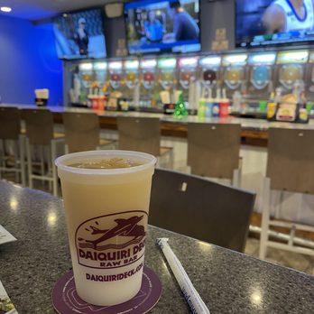 Daiquiri Deck - Peaches and cream souvenir cup - Seafood Near Me - Bradenton Beach, Florida Daiquiri Deck - Peaches and cream souvenir cup - Seafood Near Me - Bradenton Beach, Florida