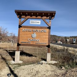 Apple Hollow Cabins - Apple Hollow Cabins