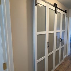 Red Hammer Contracting - Master closet