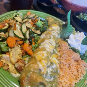Yolanda's Mexican Cafe - Early bird chicken flauta with rice and veggies - Mexican Near Me - Simi Valley, California Yolanda's Mexican Cafe - Early bird chicken flauta with rice and veggies - Mexican Near Me - Simi Valley, California