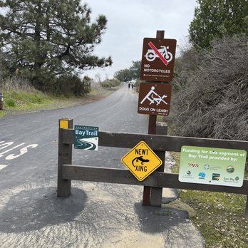 George Miller Trail - Entrance from Crockett - Hiking Near Me - Crockett, California