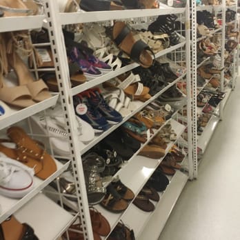 Ross Dress for Less - Shoes - Department Stores Near Me - Orlando, Florida