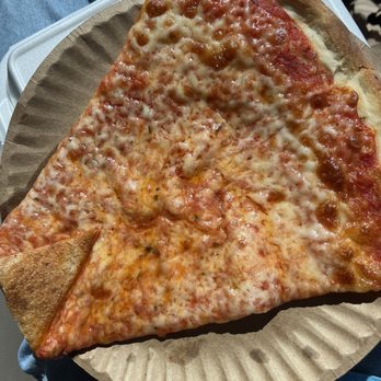 Pollo Pizza Pasta - Foldable pizza with crisp crust - Pizza Near Me - Greensboro, North Carolina Pollo Pizza Pasta - Foldable pizza with crisp crust - Pizza Near Me - Greensboro, North Carolina