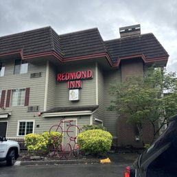 Exterior photo of Redmond Inn - Redmond, Washington Exterior photo of Redmond Inn - Redmond, Washington